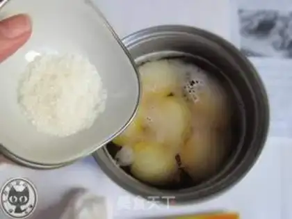 Make A hillbilly egg step 3