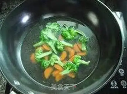 Make Shrimp nut salad step 2