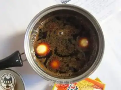 Make A hillbilly egg step 6