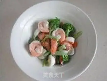 Make Shrimp nut salad step 7