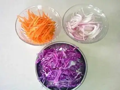 Make Vegetable salad bread step 3