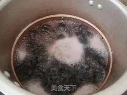 Make Black rice is a rare meal step 2