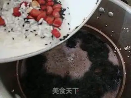 Make Black rice is a rare meal step 3