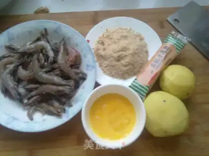 Make Salad potato shrimp ball step 0