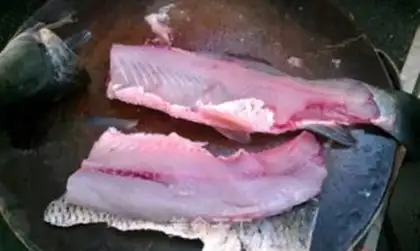 Make Spicy fish step 1