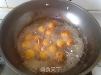 Make Salad potato shrimp ball step 9
