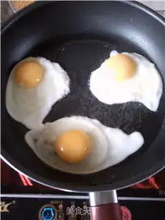 Make Onions back to the eggs step 2