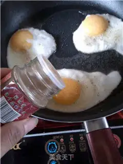 Make Onions back to the eggs step 3