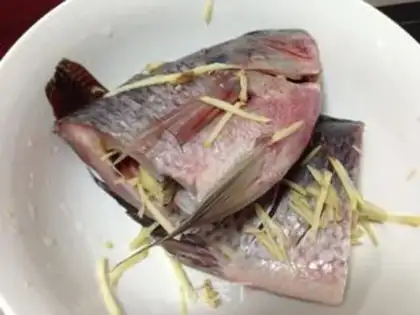 Make A boiled river fish step 2