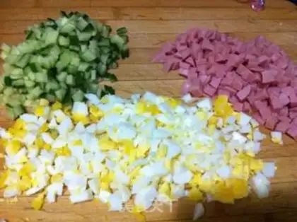 Make A salad sandwich step 2