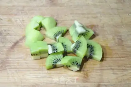 Make Fruit salad yogurt step 1