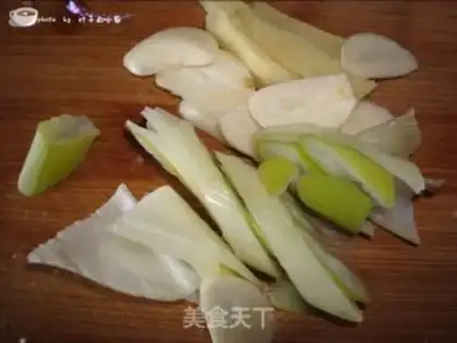 Make Cricket chicken claws step 2