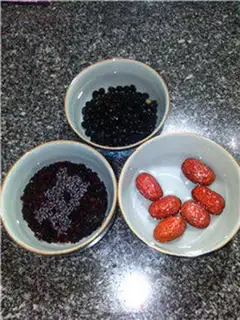 Make Three black rice step 0