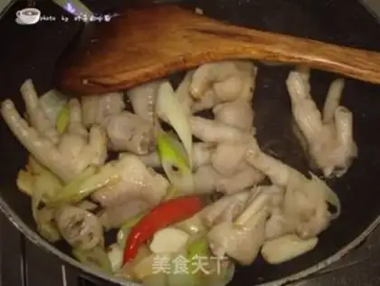 Make Cricket chicken claws step 4