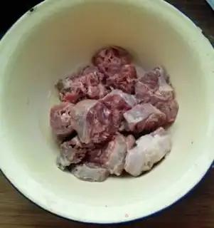 Make A ketchup tail step 2