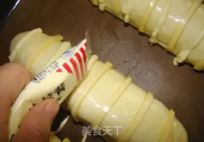 Make Salad cheese bread step 8