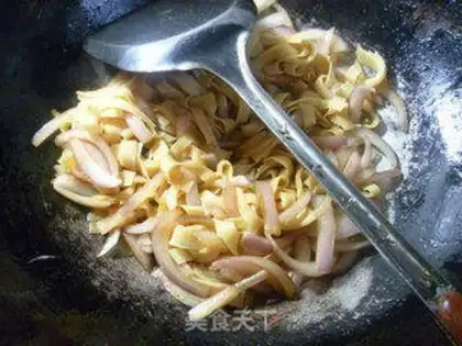 Make A thousand onions step 8
