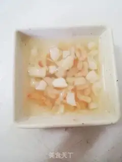 Make A gold hook fan step 1