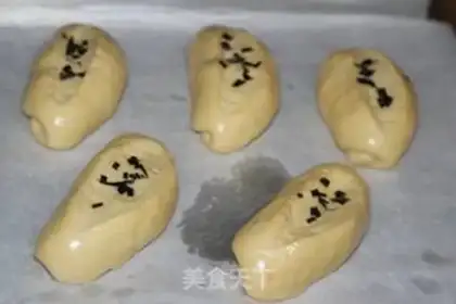 Make The pickle candy bread step 7