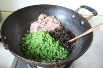 Make Pork Bean Pots step 3