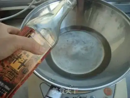 Make Scrambling fish step 2