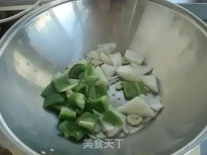 Make Scrambling fish step 5