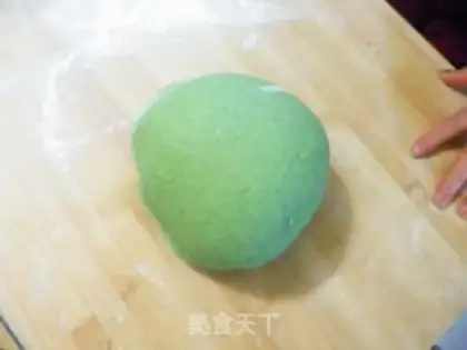 Make Emerald donkey meat steaming dumplings step 4