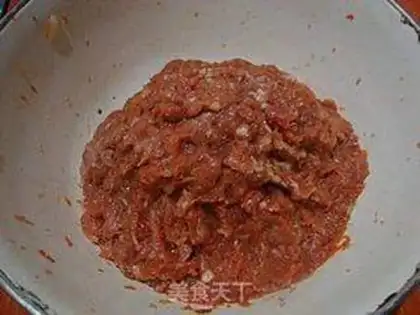 Make On soup and shrimp noodles step 2