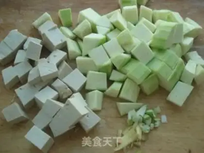 Make Tofu stew for the scallops step 1
