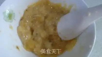 Make Banana omelet step 1
