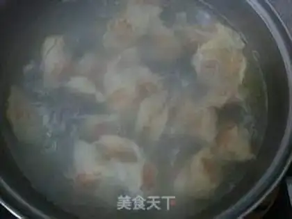 Make On soup and shrimp noodles step 12
