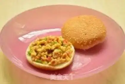Make Egg salad burger step 4