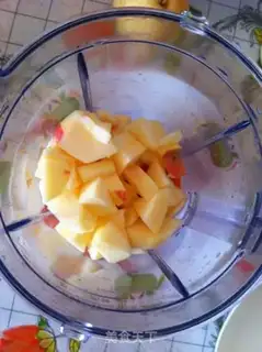 Make Carrot apple juice step 4