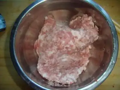 Make Red burning lion head step 0