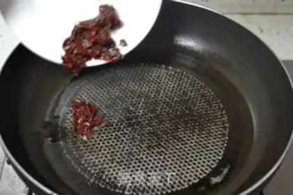 Make Red beef noodles step 10