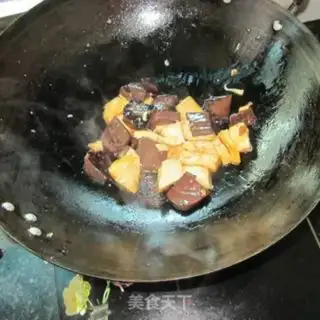 Make Tofu boils pig blood step 5