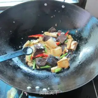 Make Tofu boils pig blood step 8