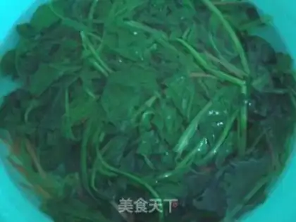 Make The spinach tower step 0