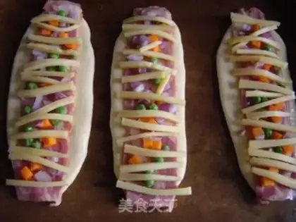 Make Bacon salad bread step 9