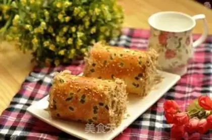 Make A salad sauce pine roll step 14