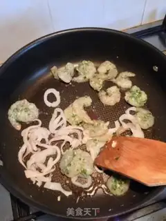 Make Pineapple curry step 6