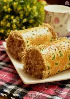 Make A salad sauce pine roll step 15