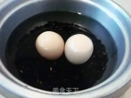 Make Black bean egg soup step 2