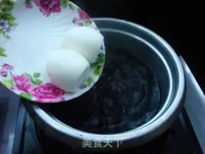 Make Black bean egg soup step 3