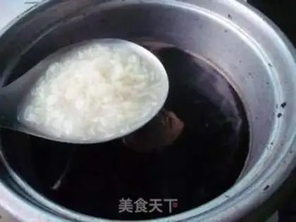 Make Black bean egg soup step 4