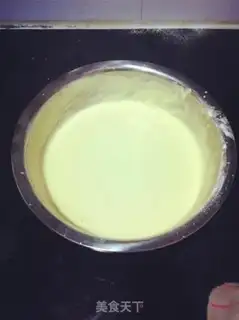 Make Almond fruit cream cake step 5