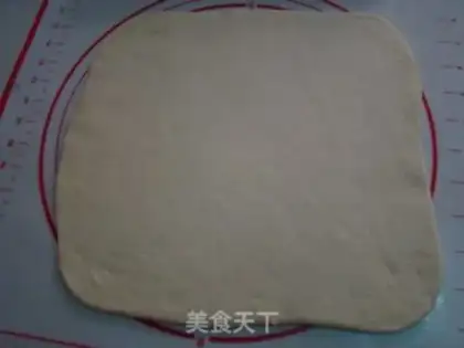 Make Gold and yellow salad bread step 4