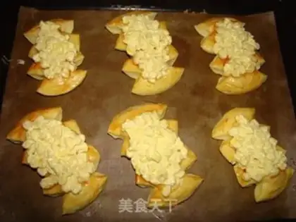 Make Gold and yellow salad bread step 13