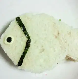 Make Fish sandwich step 10