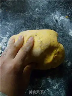 Make Pumpkin buns step 7